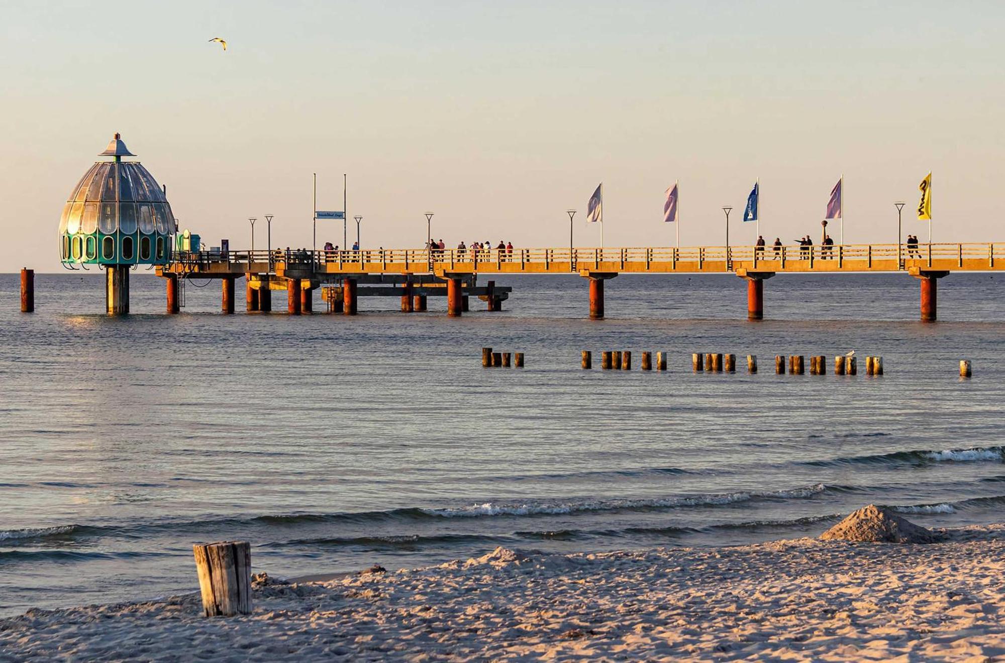 Kleine Freiheit An Der Seebruecke Zingst Exterior foto